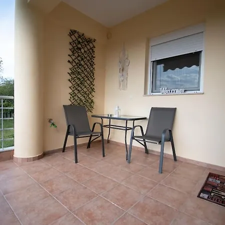 Alkinois House Andromáchi